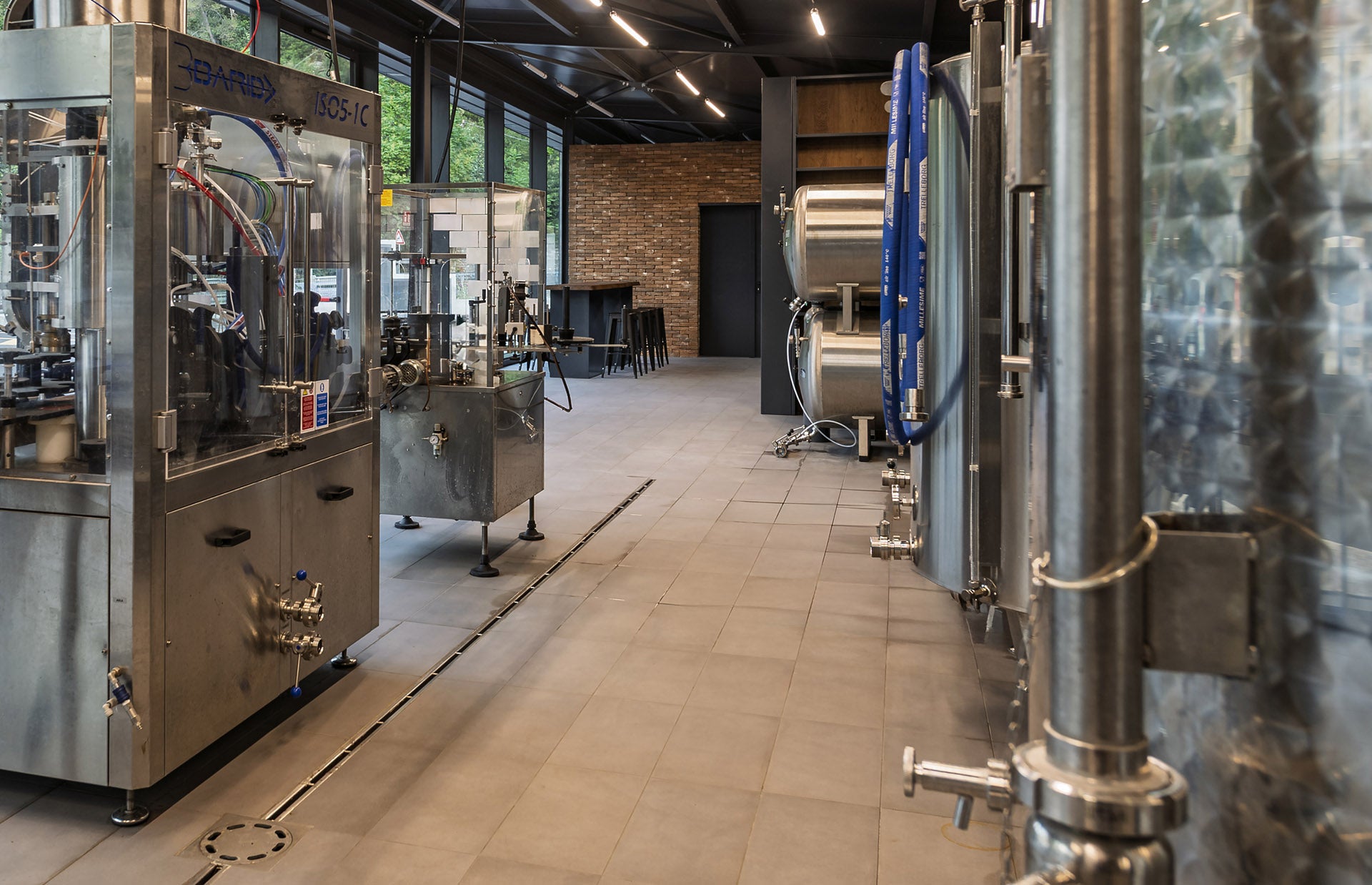 Birrificio della Contea - Cantina di fermentazione a Ventimiglia